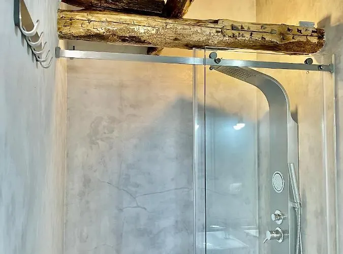 Konukevi Santa Catarina 3*