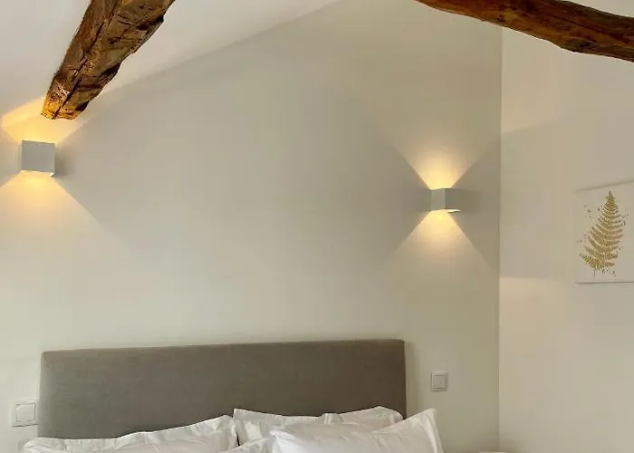 ゲストハウス Santa Catarina ポルト