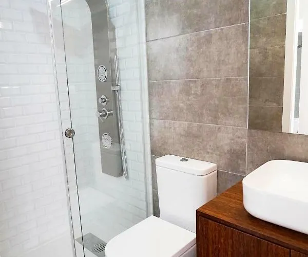 ゲストハウス Santa Catarina 3*